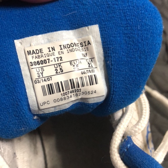 Hard to find Nike air Jordan 11 low retro OG IE guc 3 youth - Picture 2 of 11